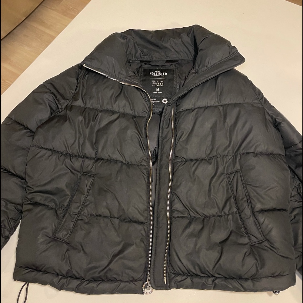 Hollister puffer jacket